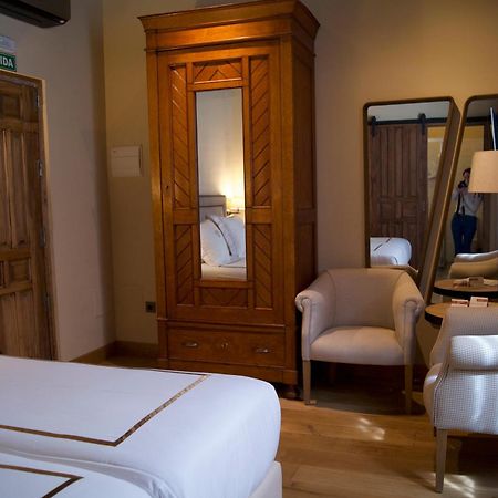 Hotel Boutique Casa Del Comendador Navalcarnero Eksteriør billede